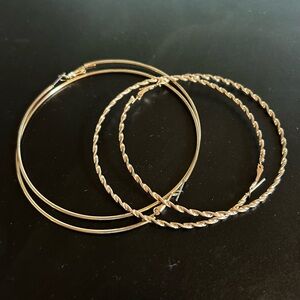 Large gold hoops